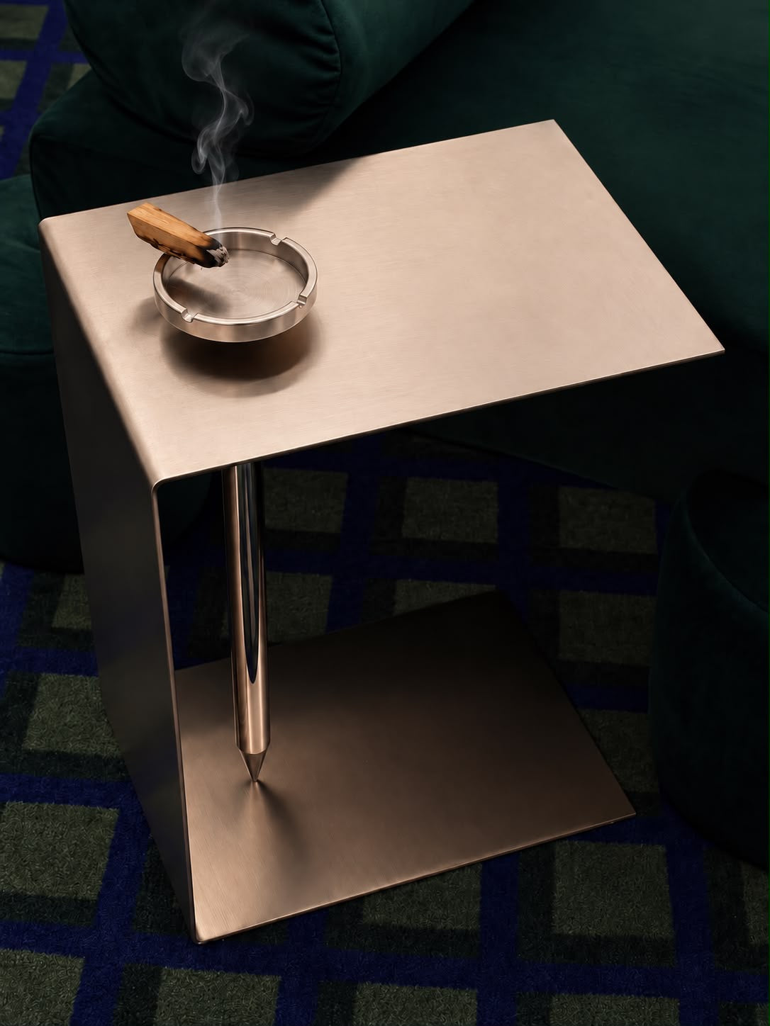 MESA LATERAL